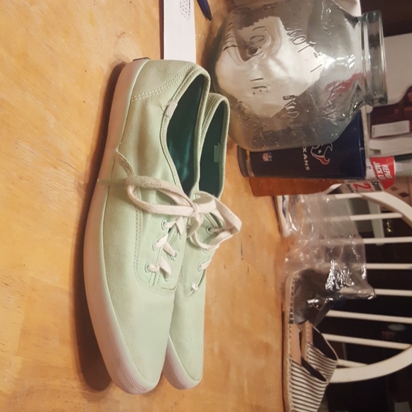 Keds - Picture 2 of 2